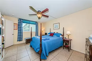 4915 Bay Street NE, Saint Petersburg, FL 33703 - Photo 19