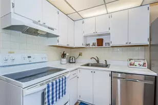 4915 Bay Street NE, Saint Petersburg, FL 33703 - Photo 11