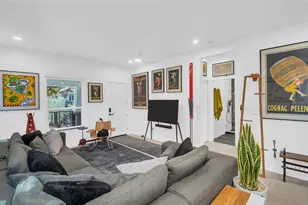 747 2nd St N, Saint Petersburg, FL 33701 - Photo 19