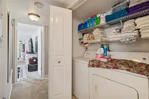 2679 Sabal Springs Cir, Clearwater, FL 33761 - Photo 15