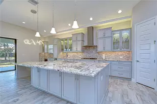 11339 Hawks Fern Dr, Riverview, FL 33569 - Photo 9