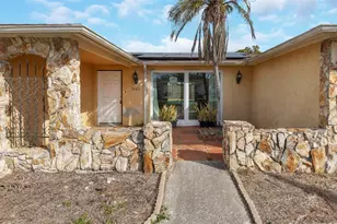 3105 Pinon Dr, Holiday, FL 34691 - Photo 3