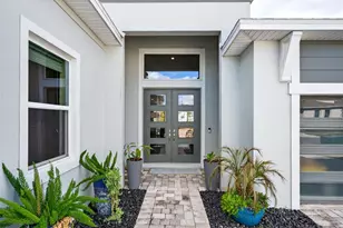 8903 Drummer Plank Dr, Wesley Chapel, FL 33545 - Photo 7