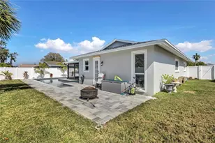 11034 Malaga Dr, Largo, FL 33774 - Photo 37
