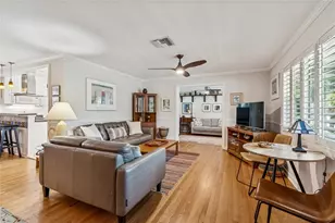 1529 12th St N, Saint Petersburg, FL 33704 - Photo 11