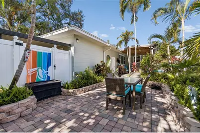 1529 12th Street N, Saint Petersburg, FL 33704 - Photo 33