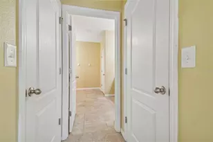 10507 Avian Forrest Dr, Riverview, FL 33578 - Photo 19