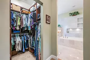 116 Carlyle Cir, Palm Harbor, FL 34683 - Photo 53