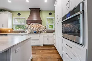 116 Carlyle Cir, Palm Harbor, FL 34683 - Photo 23