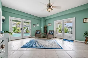 116 Carlyle Cir, Palm Harbor, FL 34683 - Photo 59