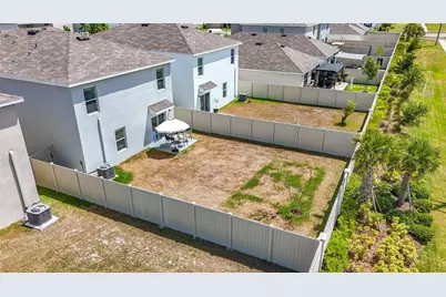 33568 Barberry Leaf Way, Wesley Chapel, FL 33543 - Photo 17