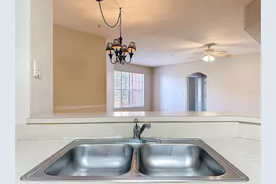 5560 Metrowest Boulevard #3-206, Orlando, FL 32811 - Photo 21