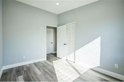 101 Sunlit Cove Drive NE, Saint Petersburg, FL 33702 - Photo 25