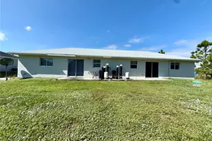 777-779 Bedford Dr, Lehigh Acres, FL 33974 - Photo 17