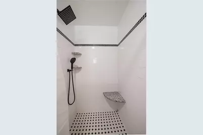 511 Lazy Lake Drive W, Lakeland, FL 33801 - Photo 19