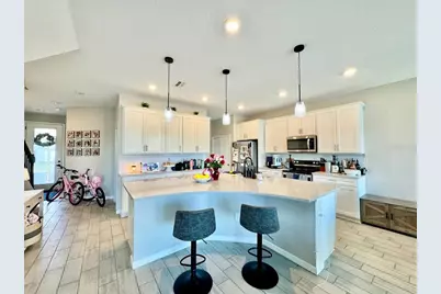 11281 Beach Walk Way NE, Saint Petersburg, FL 33716 - Photo 5