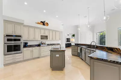 5264 61st Avenue S, Saint Petersburg, FL 33715 - Photo 19