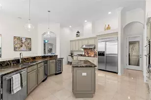 5264 61st Ave S, Saint Petersburg, FL 33715 - Photo 17