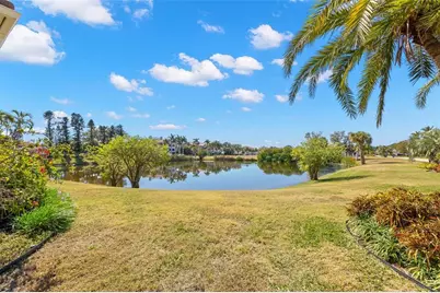 5264 61st Avenue S, Saint Petersburg, FL 33715 - Photo 5