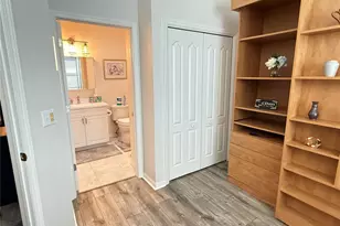 2052 Inverness Greens Dr, Sun City Center, FL 33573 - Photo 25