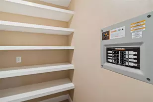 3106 Lake Ellen Dr, Tampa, FL 33618 - Photo 13