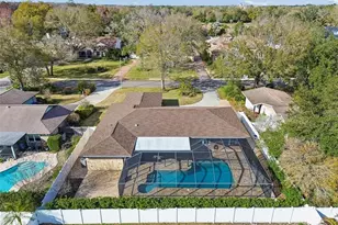 3106 Lake Ellen Dr, Tampa, FL 33618 - Photo 37