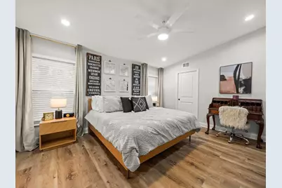 4710 W Tambay Avenue, Tampa, FL 33611 - Photo 23