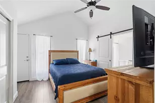 4339 58th Ave N, Saint Petersburg, FL 33714 - Photo 11