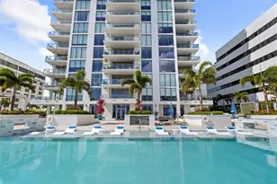 301 1st St S, Saint Petersburg, FL 33701 - Photo 43