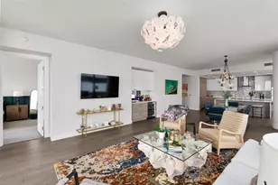 301 1st St S, Saint Petersburg, FL 33701 - Photo 5