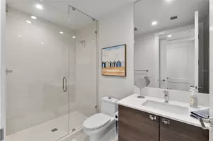 301 1st St S, Saint Petersburg, FL 33701 - Photo 35