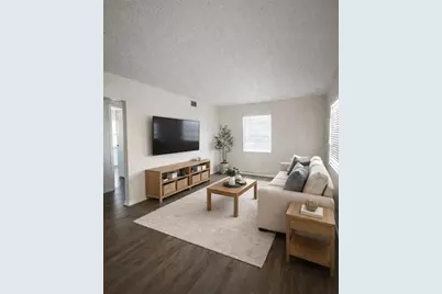 1142 Sunset Point Road #15, Clearwater, FL 33755 - Photo 5