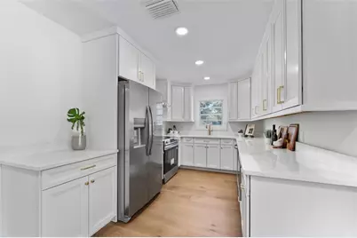 3015 W North B Street, Tampa, FL 33609 - Photo 11