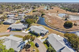 2313 Grenoble Pl, Sun City Center, FL 33573 - Photo 37