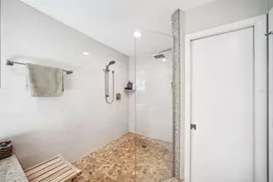 1120 43rd Ave N, Saint Petersburg, FL 33703 - Photo 33
