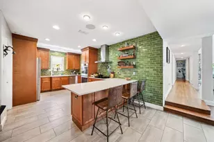 1120 43rd Ave N, Saint Petersburg, FL 33703 - Photo 7