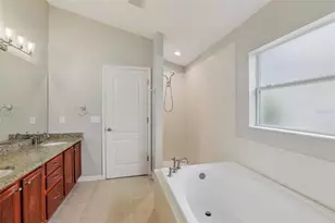 15126 Shearcrest Dr, Lithia, FL 33547 - Photo 27