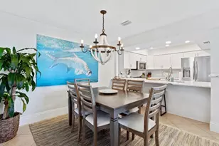 1637 SE Paradise Cir W, Crystal River, FL 34429 - Photo 13