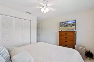 1637 SE Paradise Cir W, Crystal River, FL 34429 - Photo 35