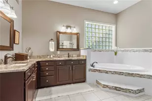 4302 Faircourt Dr, Valrico, FL 33596 - Photo 23