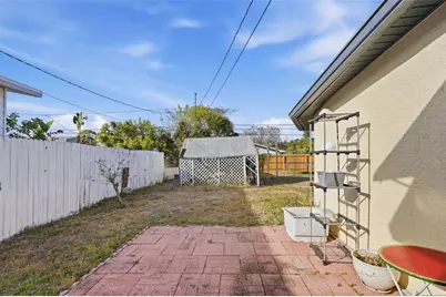 8061 49th Avenue N, Saint Petersburg, FL 33709 - Photo 29