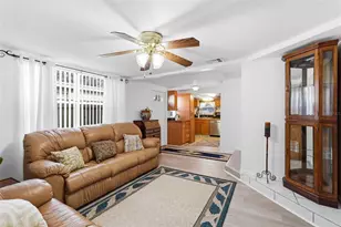 8061 49th Ave N, Saint Petersburg, FL 33709 - Photo 17