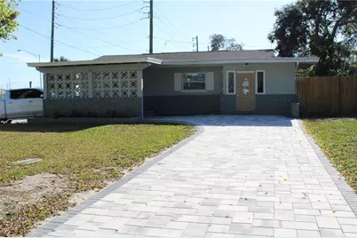 10704 50th Avenue N, Saint Petersburg, FL 33708 - Photo 1