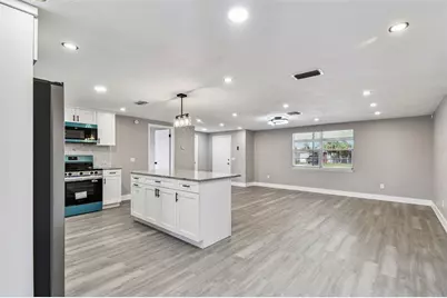 3800 Darlington Road, Holiday, FL 34691 - Photo 5
