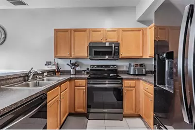 9092 Iron Oak Avenue, Tampa, FL 33647 - Photo 11