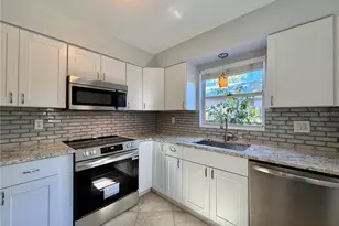 510 81st Ave N, Saint Petersburg, FL 33702 - Photo 11