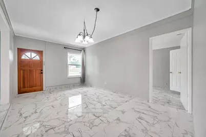 3230 51st Street N, Saint Petersburg, FL 33710 - Photo 5