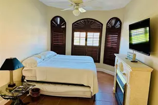 202 Sand Key Estates Dr, Clearwater Beach, FL 33767 - Photo 15