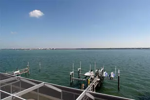 202 Sand Key Estates Dr, Clearwater Beach, FL 33767 - Photo 11