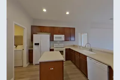 [Address not provided], Plant City, FL 33567 - Photo 5